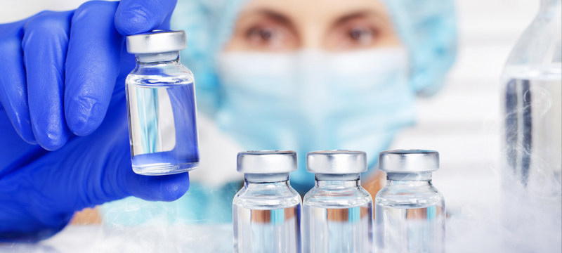 explore-the-critical-role-of-solvents-in-the-pharmaceutical-industry.jpg