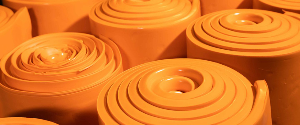vulcanised-rubber-and-solvents.jpg