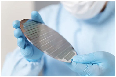 Electronic-Grade Dimethyl Sulfoxide in Semiconductor Cleaning Applications