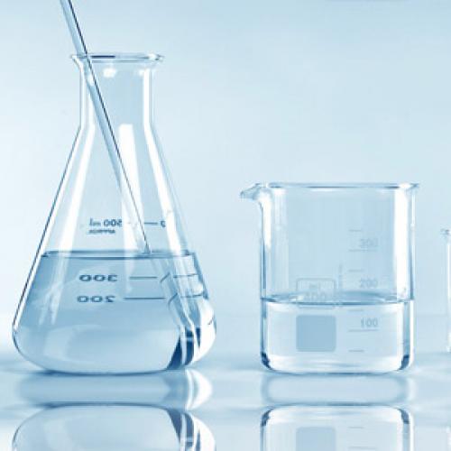 Decanoic Acid vs Capric Acid: Key Differences and Uses